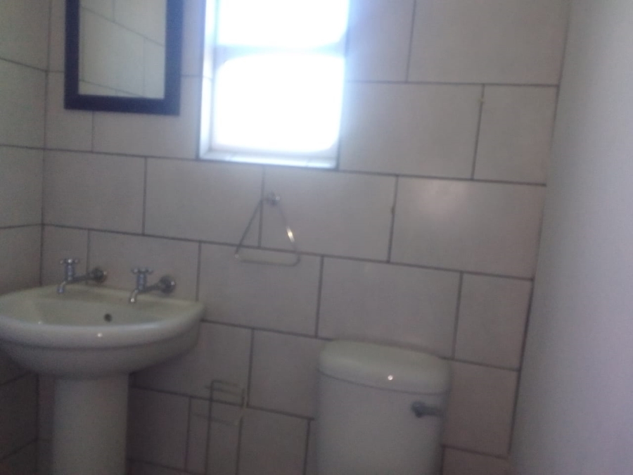 To Let 3 Bedroom Property for Rent in East London Rural Eastern Cape